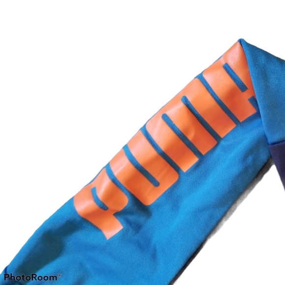 PUMA Track Jacket in GUC (Size 2) - Picture 3 of 8